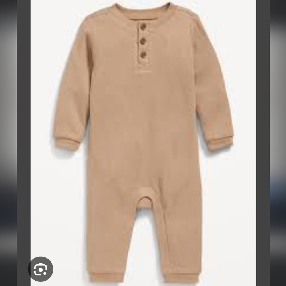 Old Navy Long-Sleeve Thermal-Knit Henley One Piece Classic Camel Size 18-24 M